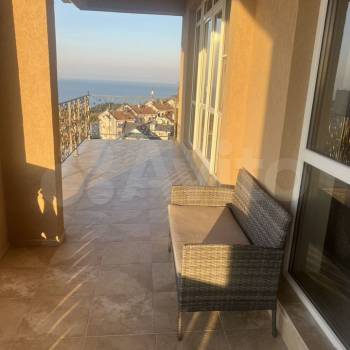 Сдается Многокомнатная квартира, 150 м²