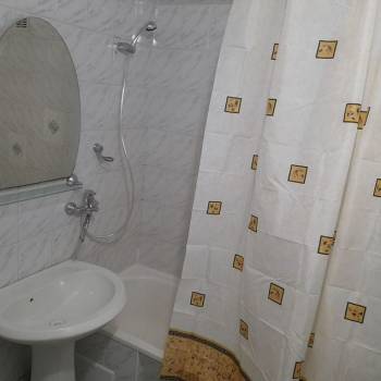 Сдается 2-х комнатная квартира, 64 м²