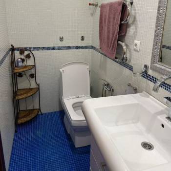 Продается 1-комнатная квартира, 45 м²