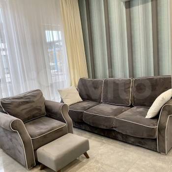 Сдается Многокомнатная квартира, 130 м²