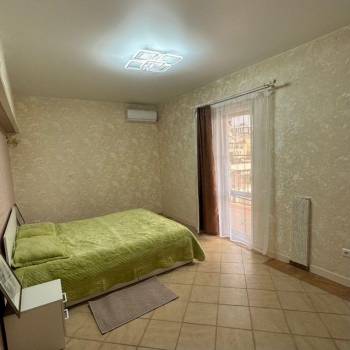 Сдается 2-х комнатная квартира, 72 м²