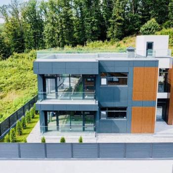 Продается Дом, 200 м²