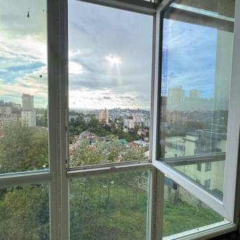 Продается 1-комнатная квартира, 57 м²