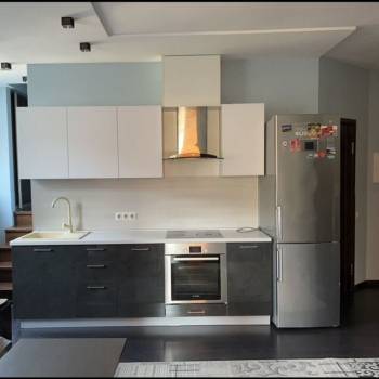 Продается 3-х комнатная квартира, 91 м²