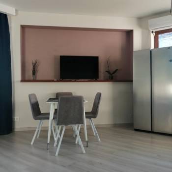 Сдается 2-х комнатная квартира, 42 м²