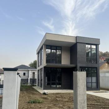 Продается Дом, 160 м²