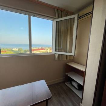 Продается 1-комнатная квартира, 28 м²