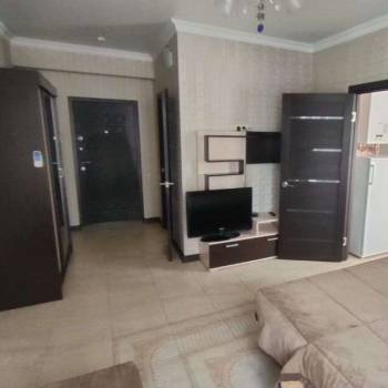 Сдается 1-комнатная квартира, 35 м²