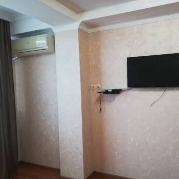 Сдается 1-комнатная квартира, 46 м²