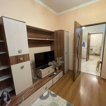 Сдается 1-комнатная квартира, 35 м²