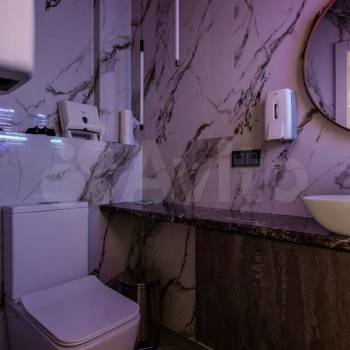 Продается Нежилое помещение, 249,8 м²