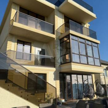 Продается Дом, 245 м²