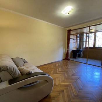 Продается 1-комнатная квартира, 30 м²