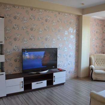 Продается 1-комнатная квартира, 41 м²