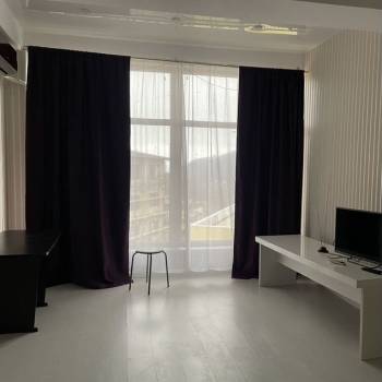 Продается 1-комнатная квартира, 35 м²