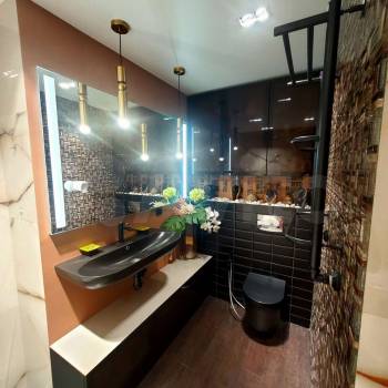 Продается Многокомнатная квартира, 120 м²