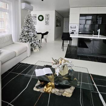 Продается Многокомнатная квартира, 120 м²