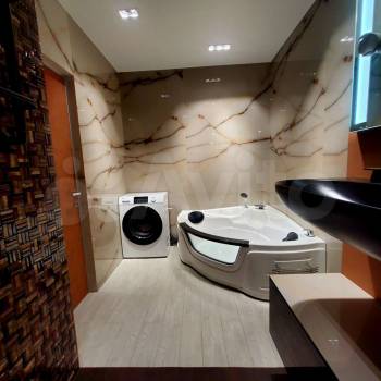 Продается Многокомнатная квартира, 120 м²