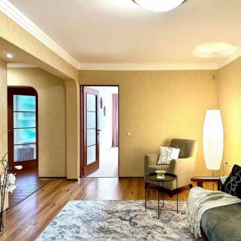 Сдается Многокомнатная квартира, 110 м²