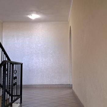 Продается 2-х комнатная квартира, 57 м²