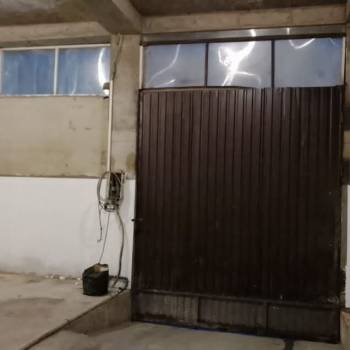 Сдается Нежилое помещение, 300 м²