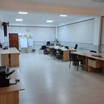 Сдается Нежилое помещение, 90 м²