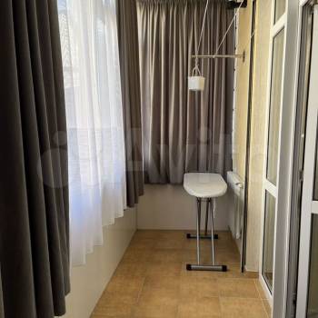 Сдается 1-комнатная квартира, 50 м²