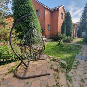 Продается Дом, 240 м²