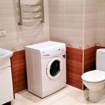 Сдается 2-х комнатная квартира, 81 м²