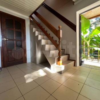 Продается Дом, 180 м²