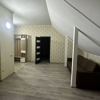 Сдается 2-х комнатная квартира, 65 м²