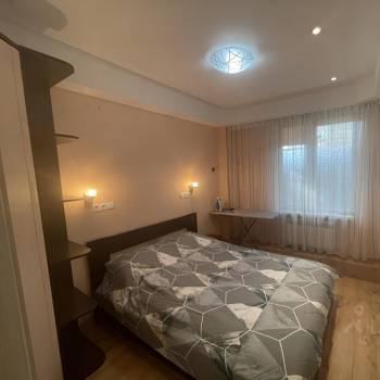 Продается 3-х комнатная квартира, 44 м²