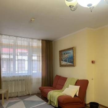 Сдается Многокомнатная квартира, 200 м²