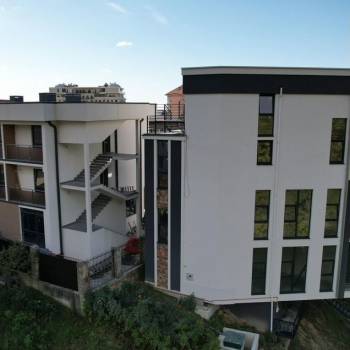 Продается Дом, 242 м²