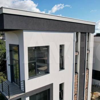 Продается Дом, 242 м²