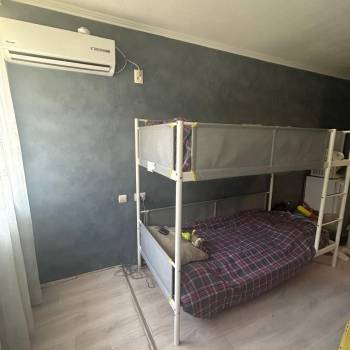 Продается 1-комнатная квартира, 15 м²