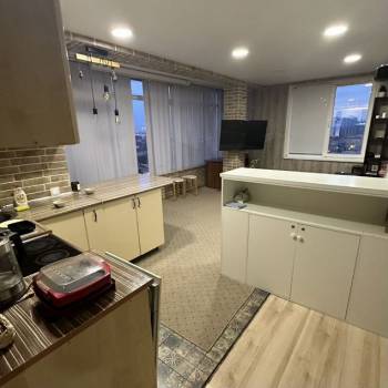 Сдается 2-х комнатная квартира, 63 м²