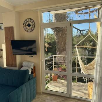 Продается 1-комнатная квартира, 27 м²