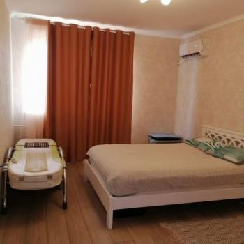 Продается 1-комнатная квартира, 35 м²