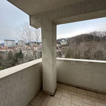 Продается Дом, 400 м²