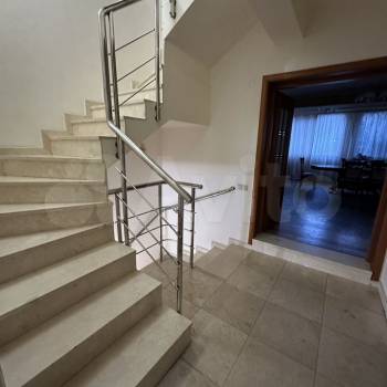 Продается Дом, 400 м²