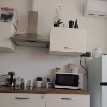 Продается 1-комнатная квартира, 18 м²