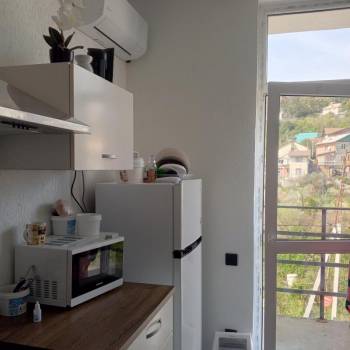 Продается 1-комнатная квартира, 18 м²