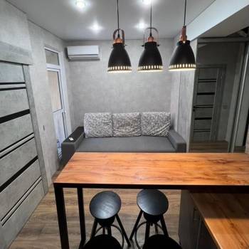 Продается 1-комнатная квартира, 30 м²