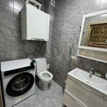 Сдается Многокомнатная квартира, 60 м²