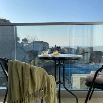 Продается 1-комнатная квартира, 18,4 м²