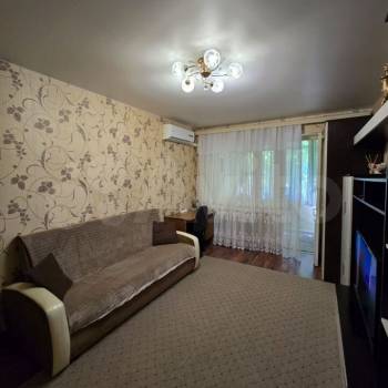 Сдается Многокомнатная квартира, 75 м²