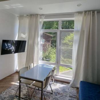 Сдается 1-комнатная квартира, 42 м²