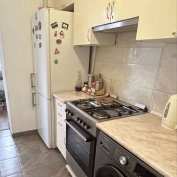 Продается 2-х комнатная квартира, 56 м²