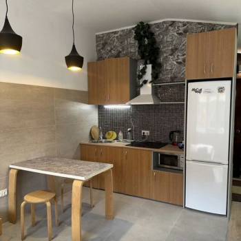 Продается 1-комнатная квартира, 28,6 м²